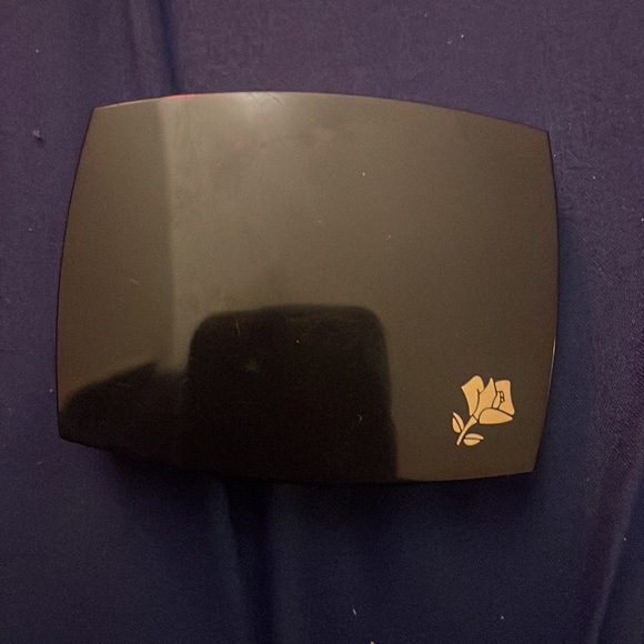 Blush subtitle - Picture 2 of 3